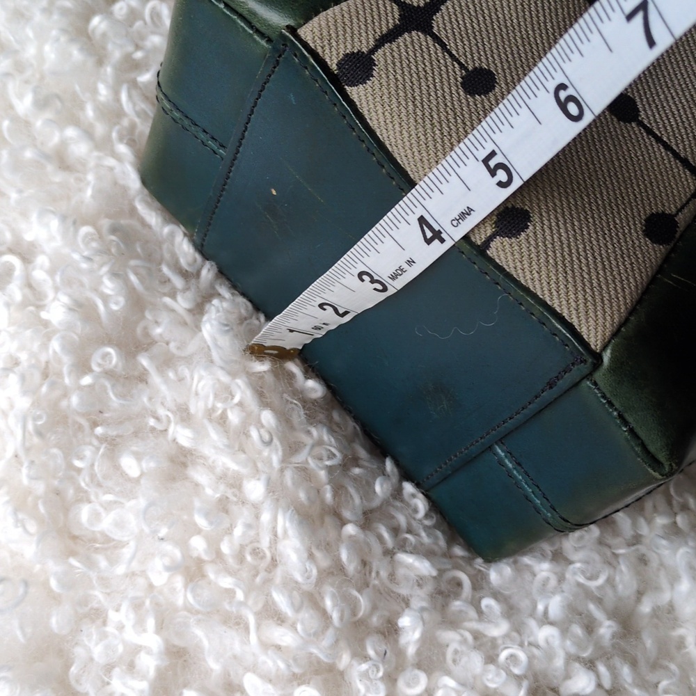 Efffy Canvas Tote Bag with Dark Green Leather Trim - Picture 10 of 11